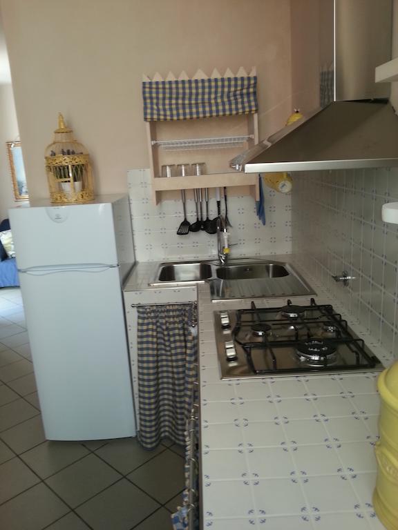 Case Vacanze Borgo Marina Imperia Rum bild